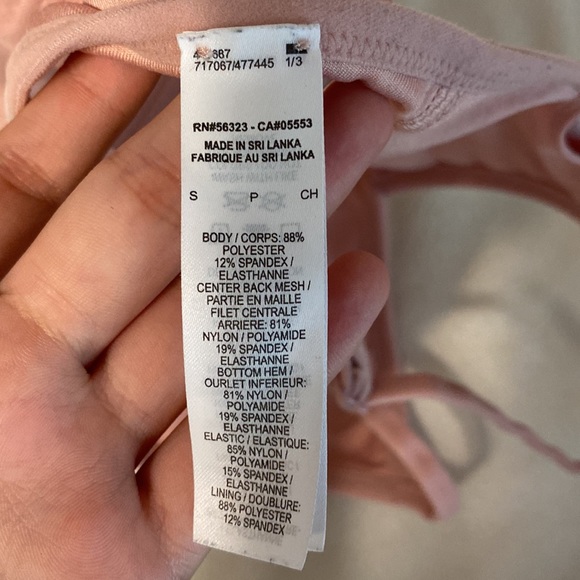 Nike Racerback Sportsbra - Picture 3 of 3